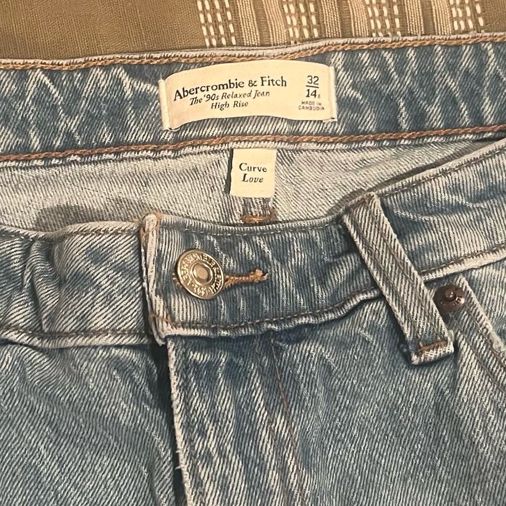 Abercrombie & Fitch High Rise Blue Jeans Classic Style